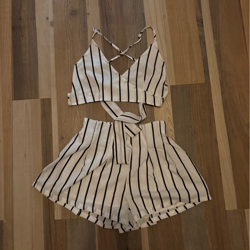 Athletic Works Black and White Striped Set